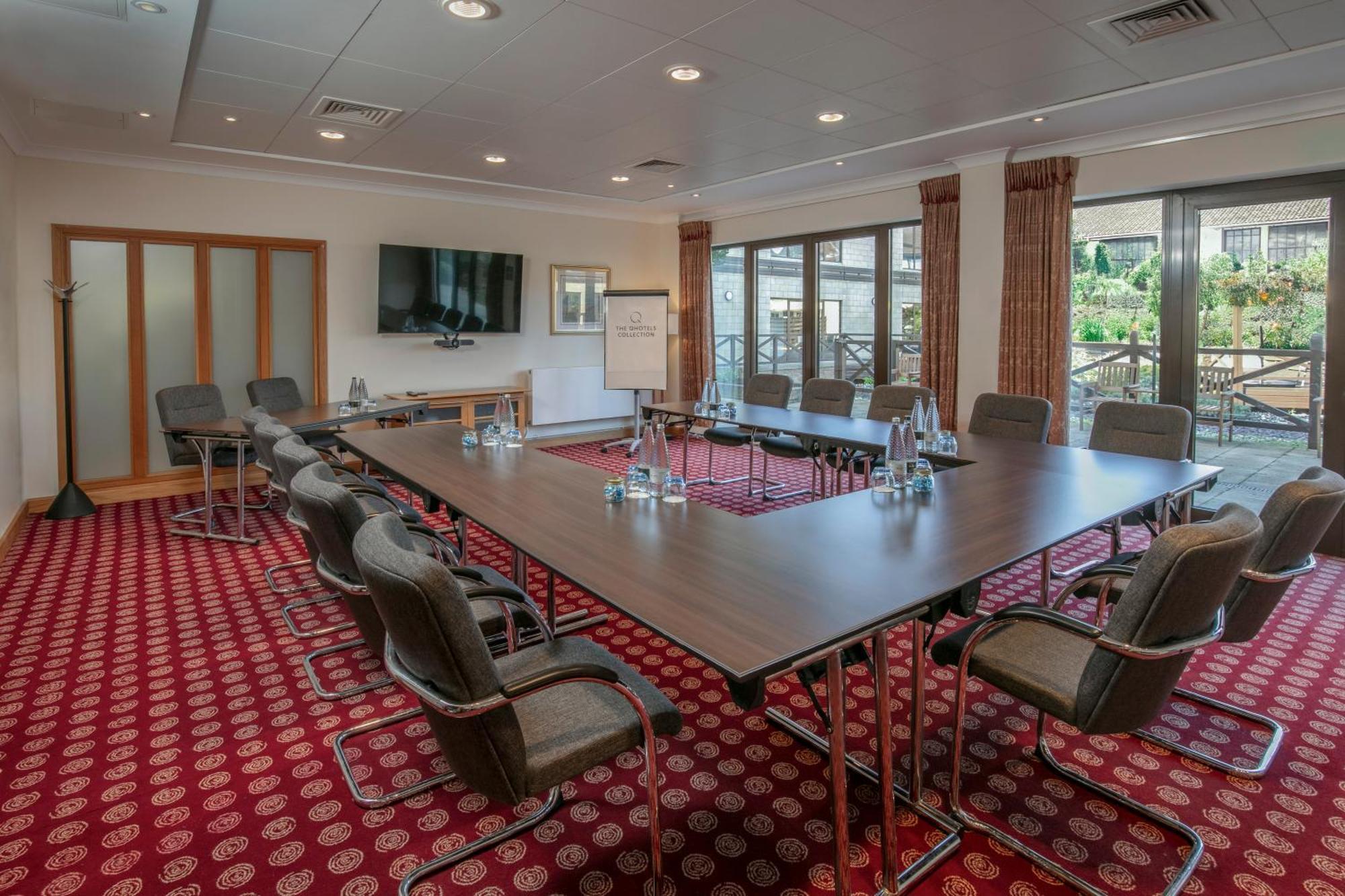 Hampshire Court Hotel & Spa Basingstoke Esterno foto